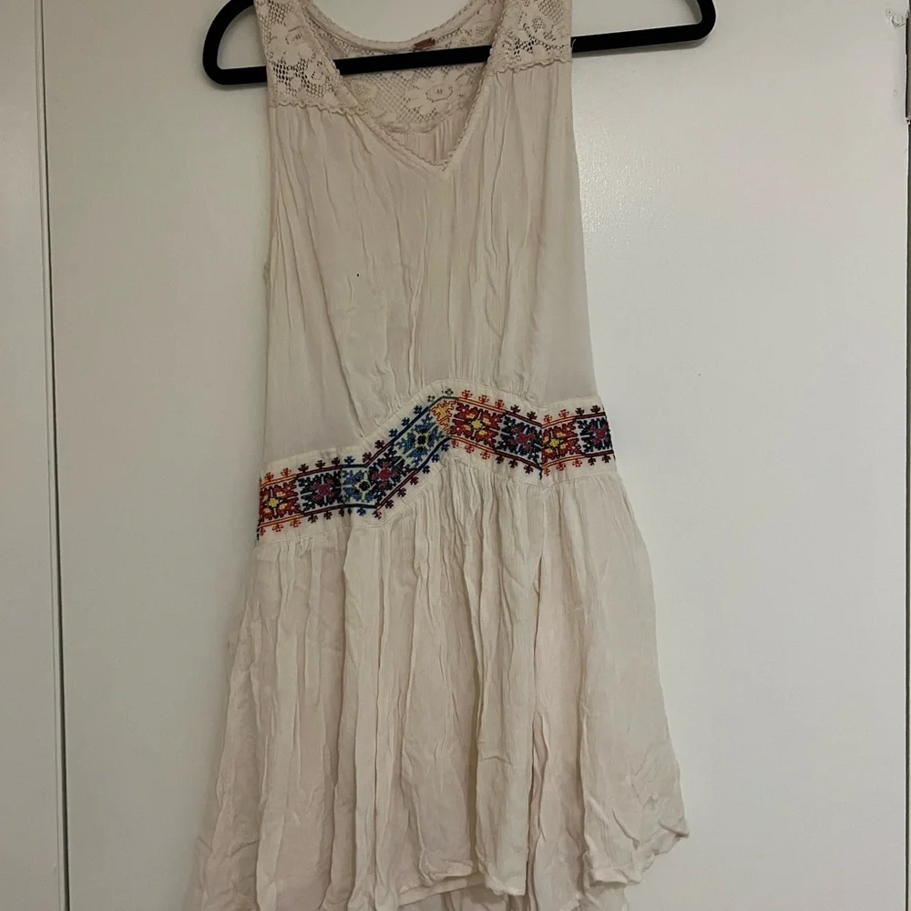 Free People Embroidered Mini Tunic Dress || Boho 70’s Cottagecore Prairie - Picture 1 of 3